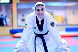  اهدای جایزه «بانوی ورزش ایران» به ناهید کیانی توسط رئیس جمهور +ویدئو