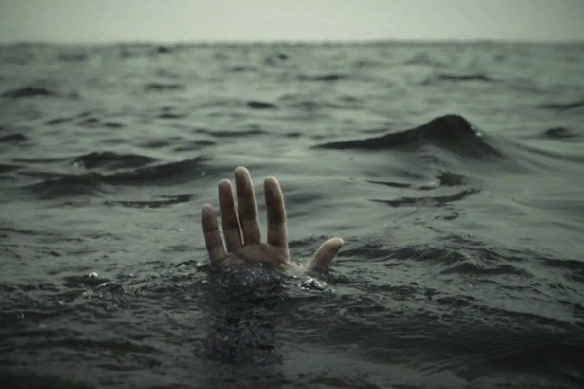جنازه غرق شدگان در رودخانه سپیدرود توسط نجاتگران هلال احمر پیدا و تحویل نیروی انتظامی داده شد.