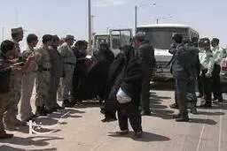 
 زندانیان ایرانی در افغانستان به کشور منتقل شدند
