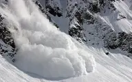 بسته شدن گردنه "ژالانه" به دلیل سقوط بهمن/بارش 10 متری برف