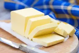کره وارداتی با نرخ قدیم تا پایان شهریور توزیع می شود