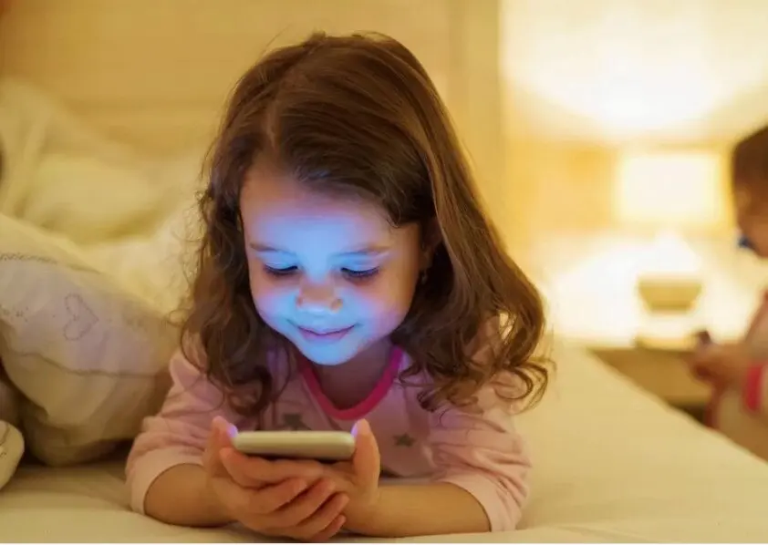 اپیدمی خاموش بی‌تحرکی در میان کودکان ایرانی | نسلی که دیگر نمی‌دود