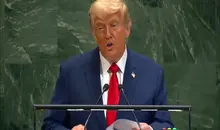 مکث های مداوم ترامپ در سازمان ملل و واکنشی که از حضار دریافت نمی کند!
