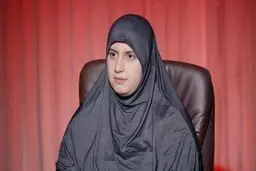 ازدواج اجباری دختر البغدادی با محافظ پدرش |  پدرش او را در سن ۱۲ سالگی مجبور به ازدواج با محافظ شخصی خود کرد