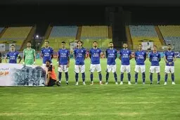 استقلال جذب یک مدافع را تکذیب کرد
