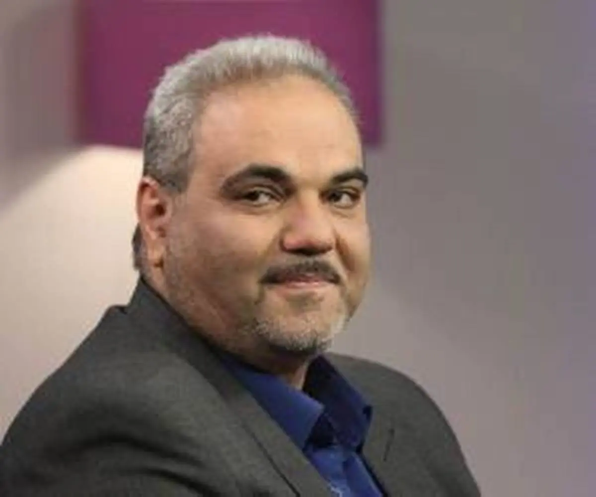 جواد خیابانی در گلستان با ماشین لوکسش +عکس
