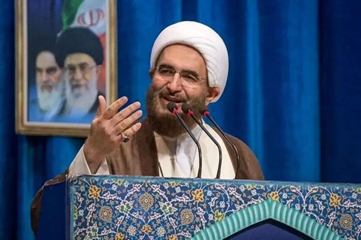 آقای حاج علی اکبری! فقط شما حرف بزنید، بقیه زبان شان را ببندند؟