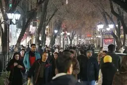 خیابان های تبریز در شور و شوق خرید عید و انتخابات
