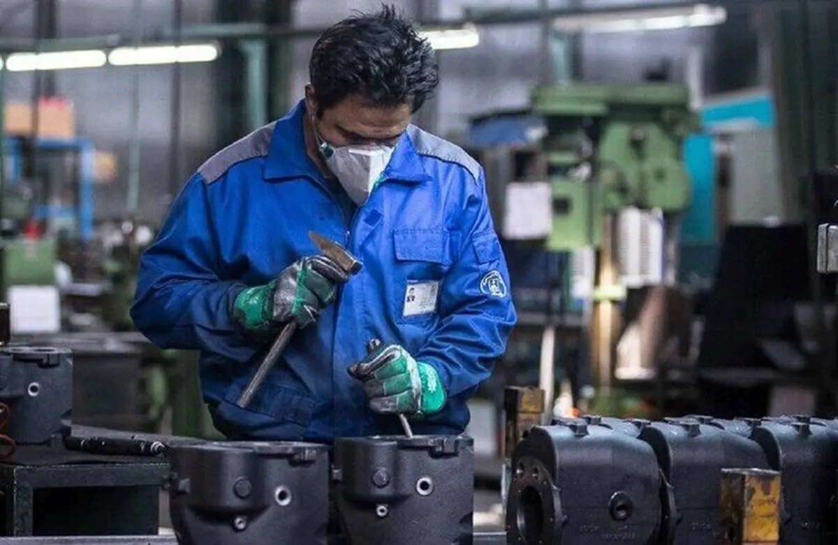 دستمزد کارگران باید چند بار در سال افزایش یابد