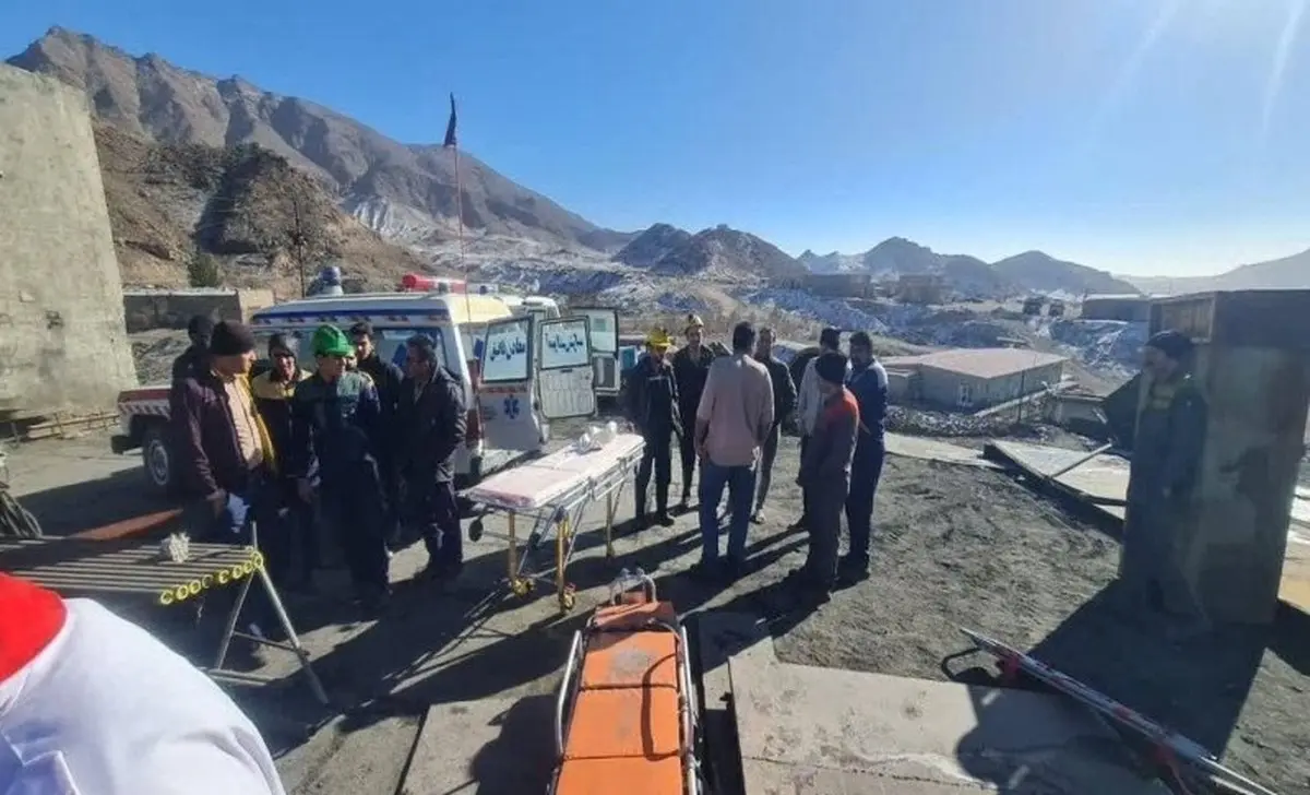 ریزش معدن در بافق |  24 کارگر ‌محبوس شدند