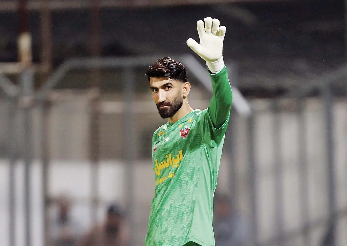 خشم هواداران پرسپولیس؛ بیرانوند ترسید!