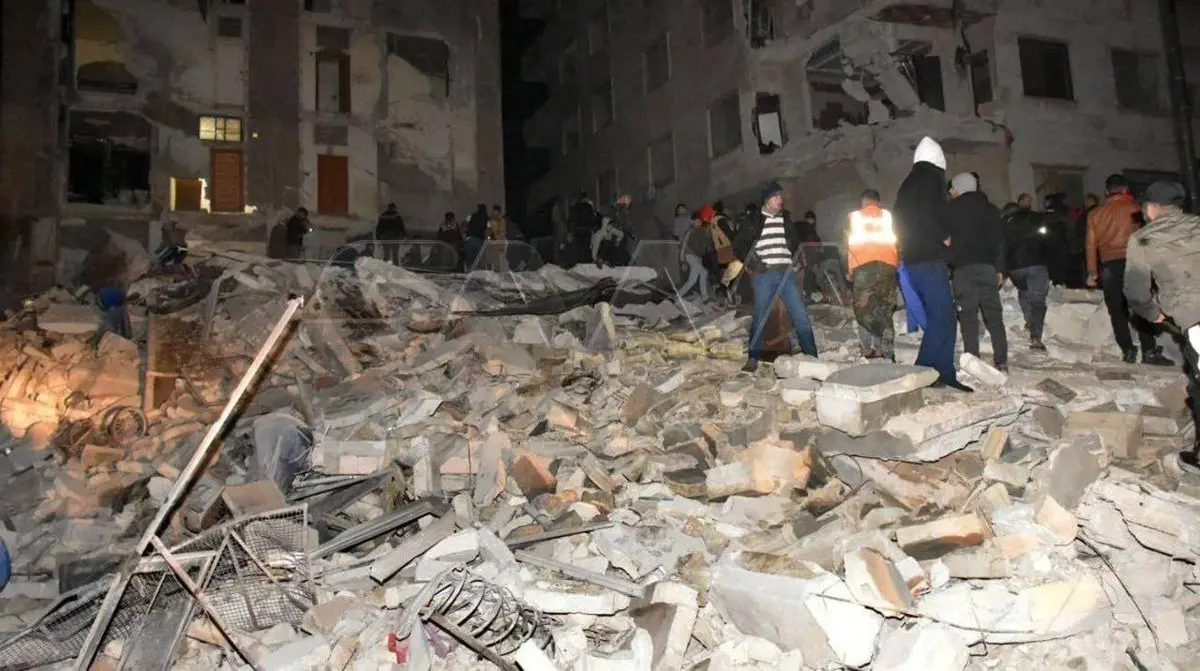 ریزش ساختمان های چند طبقه بر سر مردم ترکیه | بین آوار دفن شدند! + ویدئو