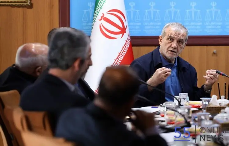 پزشکیان: باید از مسیر دیپلماتیک برای کاهش تنش‌ها استفاده کرد