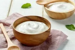 درست کردن ماست خانگی غلیظ، شبیه ماست‌های بازاری | ترفندی که نمیدانستید+ ویدئو 