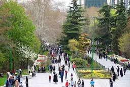 پارک ملت تغییر  می کند  | کاشت گونه های جدید در این بوستان اجرایی می شود.