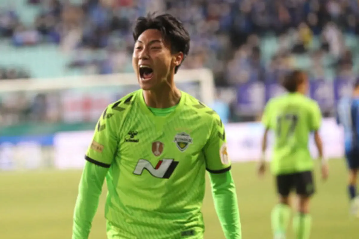 وضعیت تیم کره جنوبی اورژانسی شد | ابتلای چهارمین بازیکن به کرونا