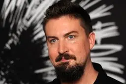 آدام وینگارد «face off» جدید را کارگردانی می کند