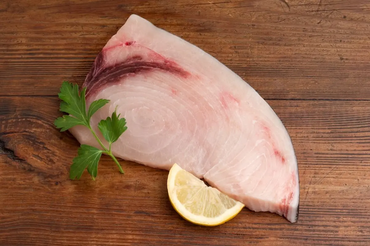 برای سلامت قلب خود اره ماهی بخورید! | بررسی مزیت‌ها و عوارض‌های جانبی اره ماهی