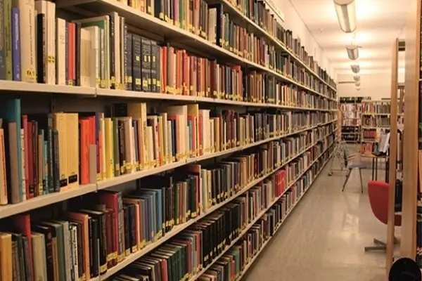 چگونه کتابخوانی در دنیای دیجیتال هنوز جذاب است؟ | کتاب، کلید تغییرات بنیادین در زندگی