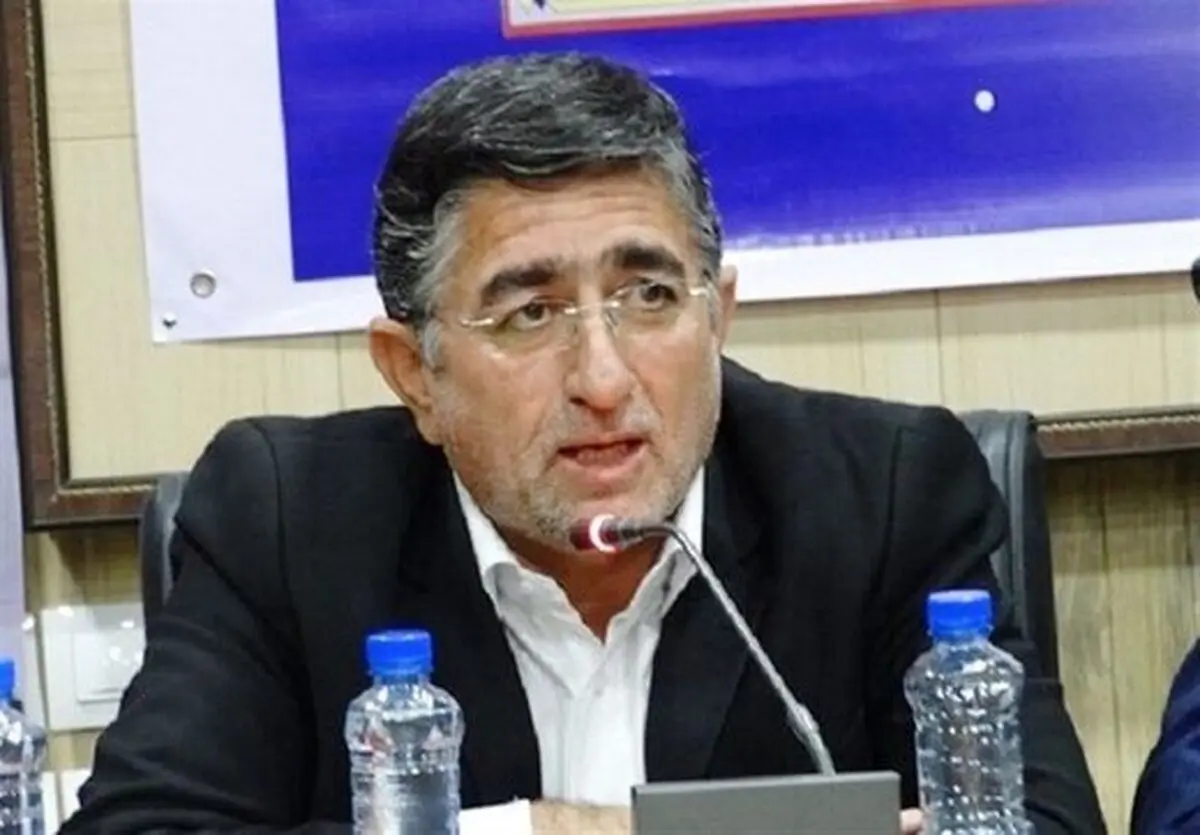 نماینده مجلس:برای کاهش تورم کارمندان با افزایش حقوق ۱۰ درصدی بسازند 