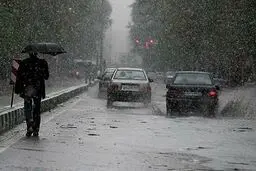 صدور دو هشدار نارنجی برای ورود سامانه بارشی جدید و رگبار باران به کشور