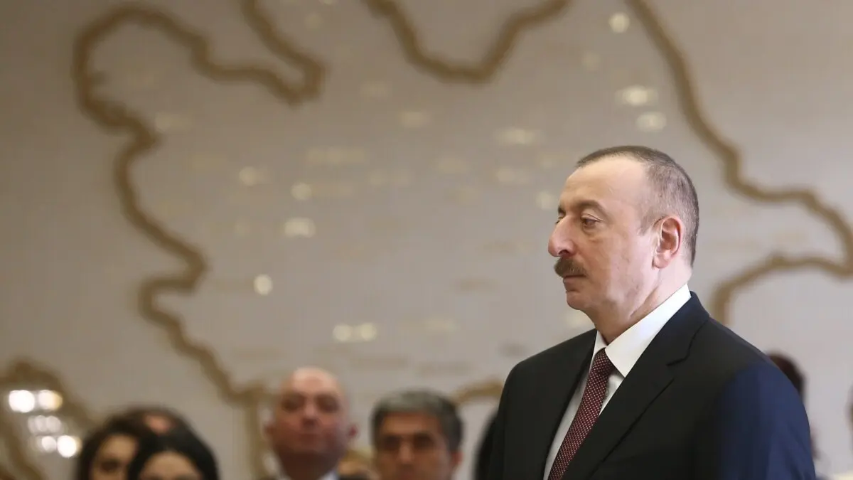 سفر جنجالی نمایندگان پارلمان ارمنستان به قره‌باغ | باکو به نشانه اعتراض نشست وزرای خارجه آذربایجان و ارمنستان را لغو کرد