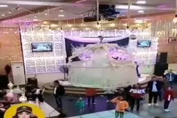 ورود عجیب و غریب عروس به مراسم عروسی!+ویدئو 