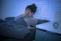 شب زنده‌داری می‌تواند شما را خودخواه و غیر اجتماعی کند