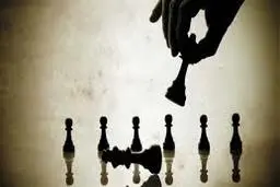 نُخبه‌کُشی و پَخمه‌پروری؛ دو روی یک سکه 