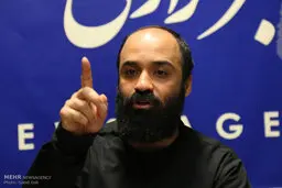 هلالی، مداح:  اگر جای مسئولین بودم ۱۰۰۰ تا واکسن فایزر مخصوص سلبریتی‌ها وارد می‌کردم 
