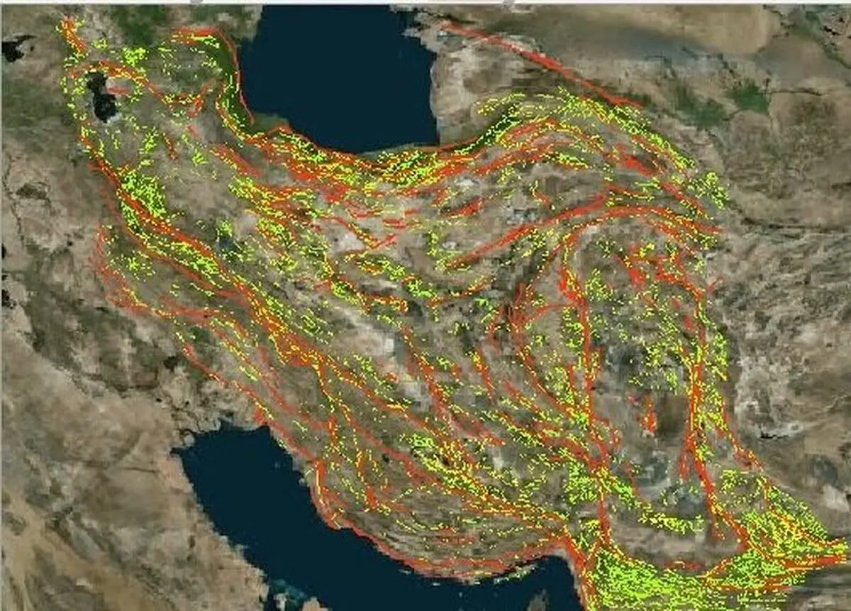 
گسل‌های مهم در اطراف ۱۴ کلانشهر کشور؛ ثبت بیش از ۱۷۰۰ زلزله در دو ماه پایانی سال ۹۹
