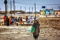 زن بلوچ بعد از سه روز ایستادن در «صف» نفت، جان داد | سکته قلبی زن بلوچ در صف نفت !