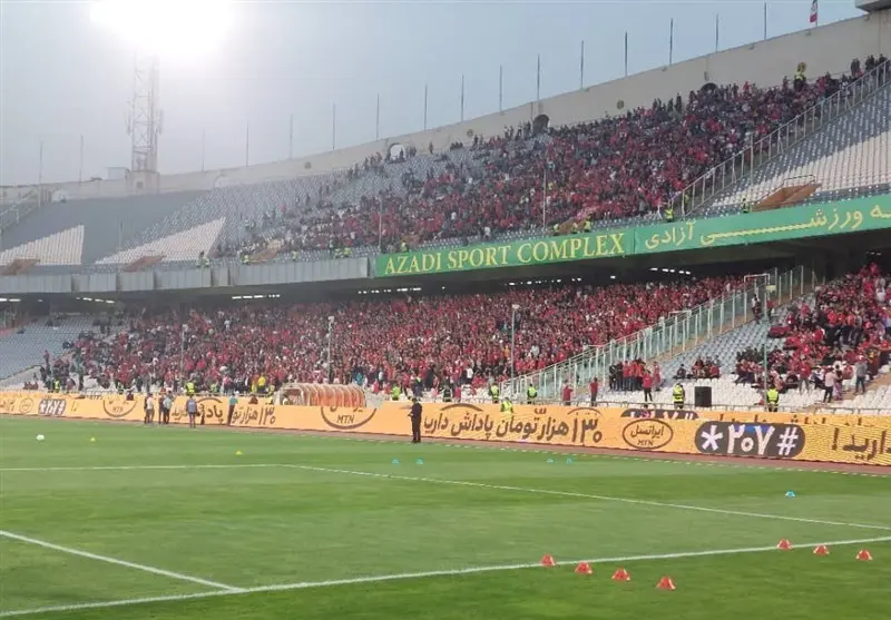 نیمار به چمن ورزشگاه آزادی حمله کرد! | واکنش منفی ستاره الهلال به وضعیت چمن پایتخت +تصویر