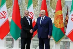 گفت‌وگوی تلفنی روسای جمهور ایران و بلاروس | پزشکیان: در جریان مذاکرات دو بار به ایران حمله شد؛ احتمال تکرار چنین اقداماتی وجود دارد