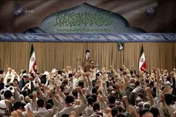 رهبر انقلاب: روحیه بسیجی بر همه سیاست‌های دشمنان غلبه پیدا خواهد کرد
