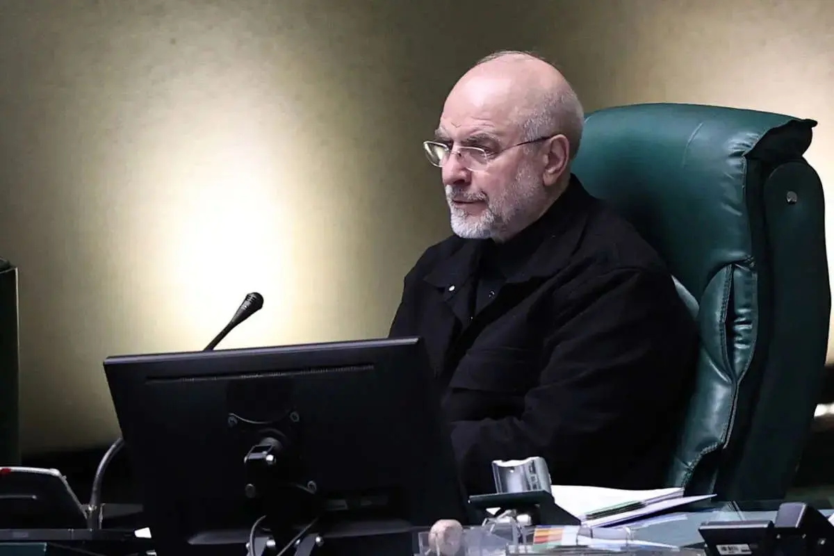 قالیباف: رئیس‌جمهور آمریکا مراقب باشد تا مشاوره‌هایی که به او برای حمله به ایران می‌دهند، از جنس مشورت‌هایی نباشند که گفتند مشهد سقوط کرده | در صورت حمله به ایران، تمام مراکز، پایگاه‌های نظامی و کشتی‌های ایالات متحده در منطقه هدف ما خواهد بود