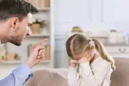 شکنجه های بی رحمانه یک زوج برای فرزندانشان در آمریکا +عکس
