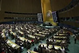 مجمع عمومی سازمان ملل قطعنامه توزیع عادلانه واکسن کرونا را تصویب کرد
