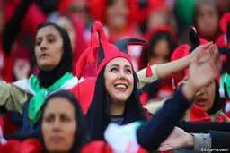 نامه تعهد قدیمی تاج برای ورود زنان به بازی های لیگ را به جریان افتاد
