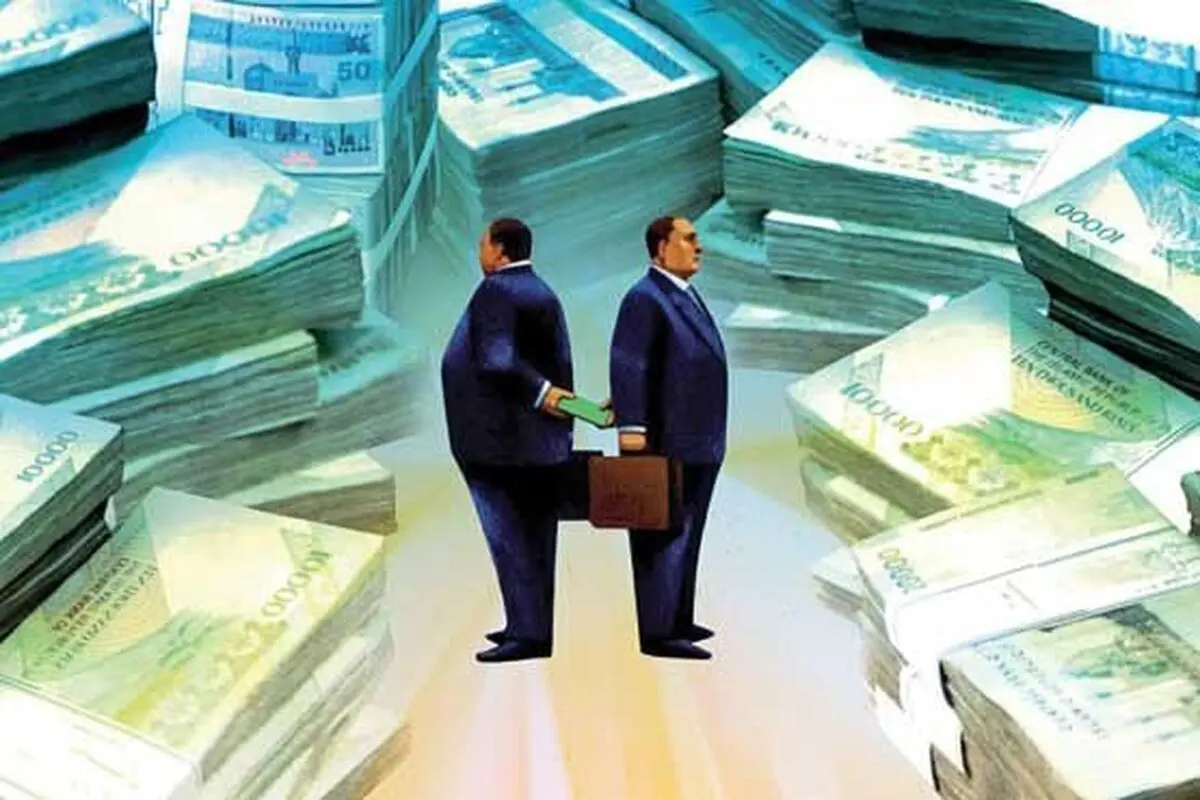 در مبارزه با فساد اولویت با چیست؟