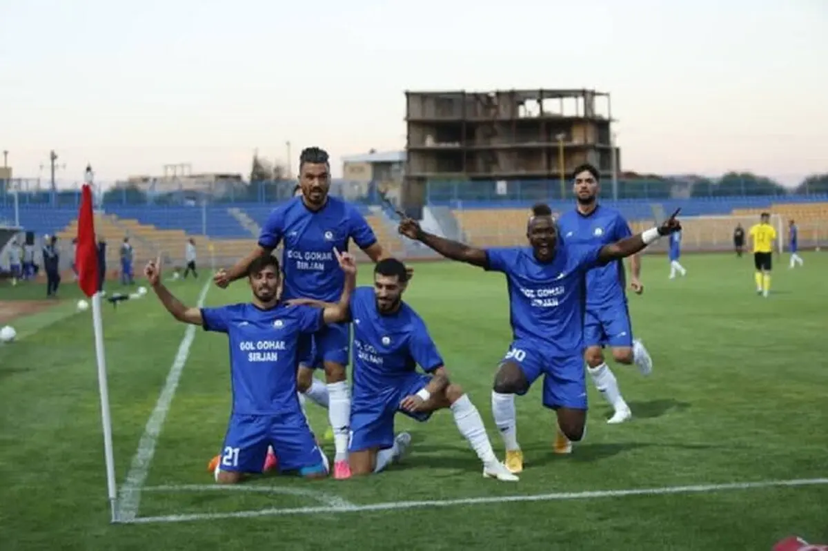 صد درصدی‌ها در لیگ برتر
