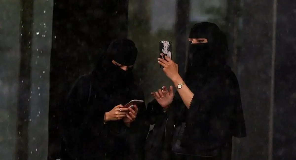 دادگاهی در عربستان شرط "پوشیه داشتن" زنان را برداشت