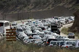 جاده‌های شمال همچنان پر ترافیک