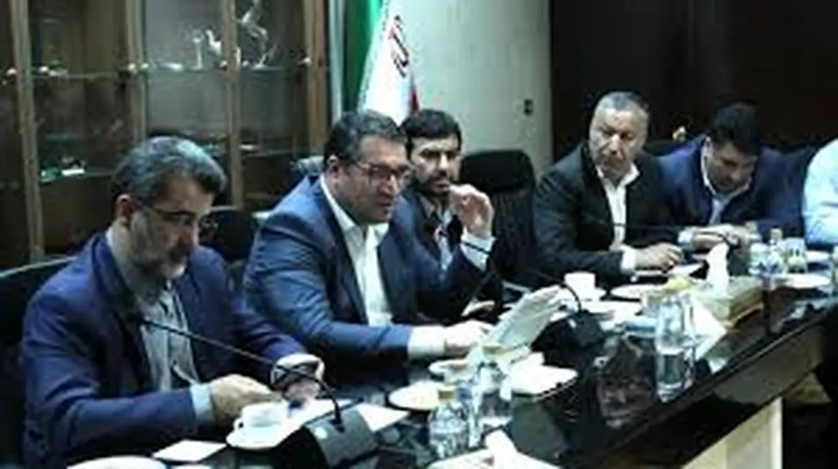 وزیر صنعت: تغییر قیمت بنزین کمترین اثرگذاری روی قیمت تمام شده کالاها دارد