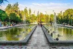 پارک ویژه مادر و کودک در شهرهای انگلیس و امریکا هم وجود دارد