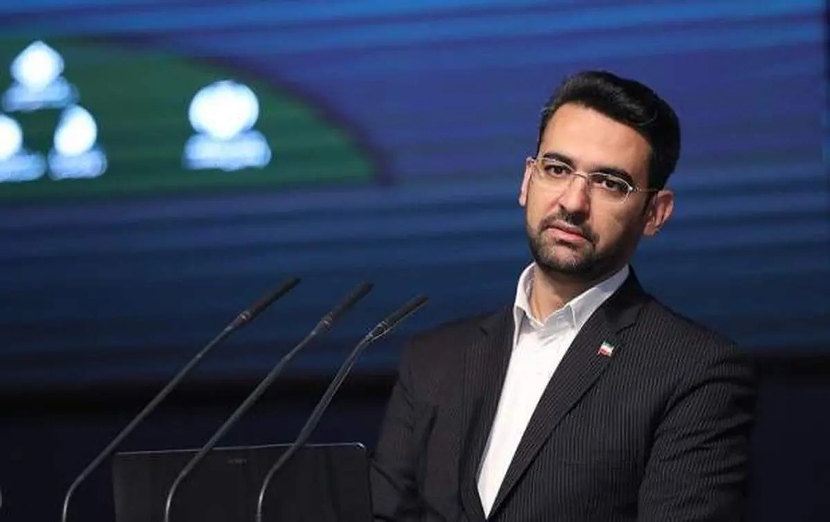آذری جهرمی:‌ ابر رایانه ایرانی آماده می شود
