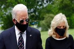 حضوربایدن با ماسک  در یک رویداد عمومی پس از دو ماه