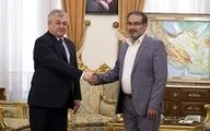 شمخانی در دیدار لاورنتیف بیان کرد  هیچ توافقی نباید زمینه‌ساز تجزیه سوریه باشد
