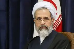 ستاد ملی مقابله با کرونا برای باز کردن اماکن زیارتی و مذهبی، تحت فشار حوزه علمیه است؟