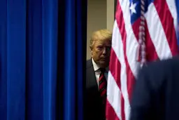 چرا ترامپ با حمله به ایران مخالفت کرد؟